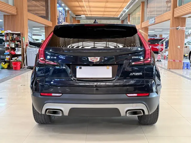 Cadillac XT4 — Фото автомобиля 28
