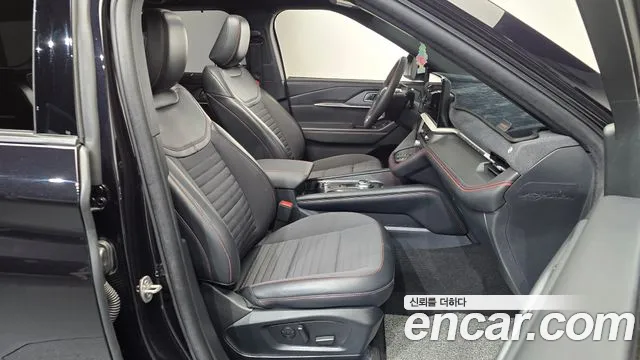 Ford Explorer 6th Gen — Фото автомобиля 16