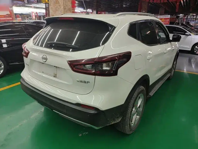 Nissan Qashqai — Фото автомобиля 6
