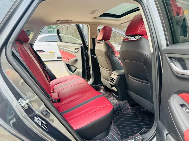 Changan Eado — Фото автомобиля 8