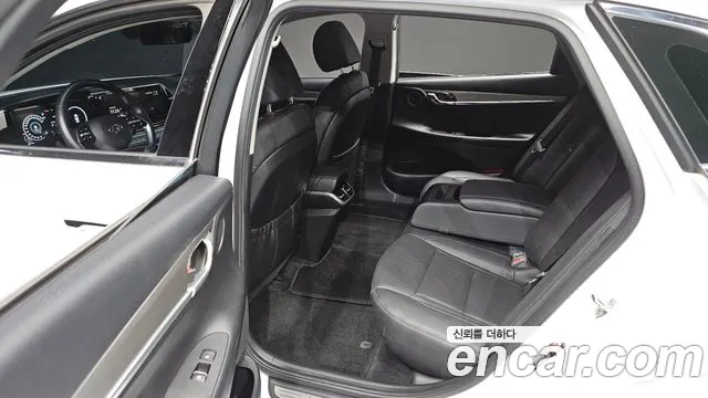 Hyundai Grandeur Новый Grandeur IG — Фото автомобиля 11