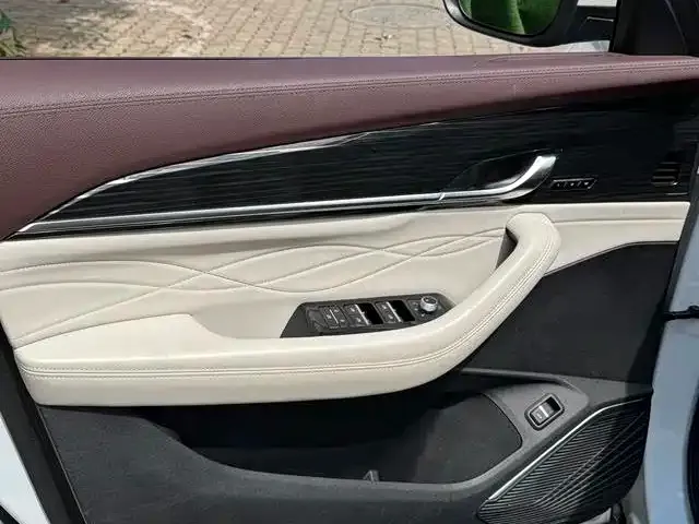 Geely Xingyue L — Фото автомобиля 7