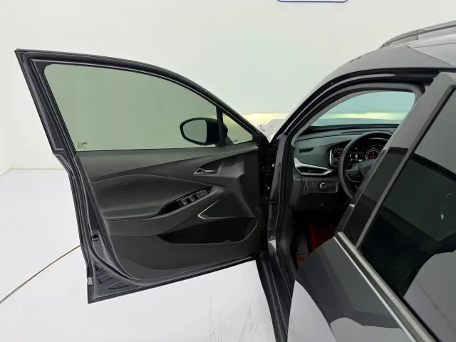 Chevrolet Orlando — Фото автомобиля 23