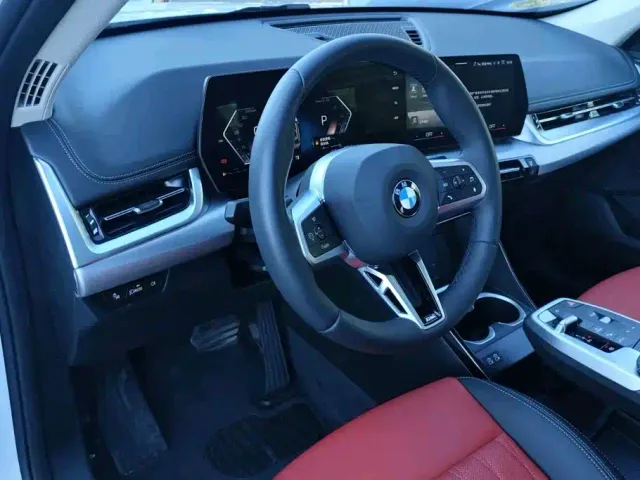 BMW X1 — Фото автомобиля 4