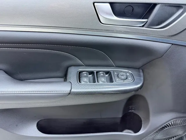 Haval M6 — Фото автомобиля 7
