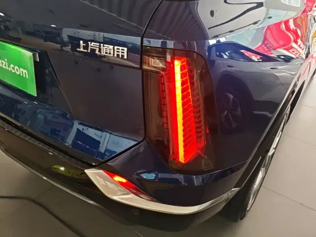 Cadillac Optiq — Фото автомобиля 7