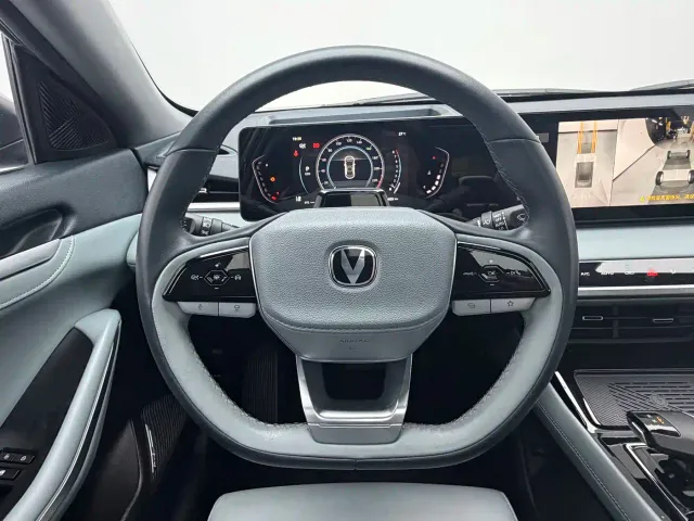 Changan Raeton Plus — Фото автомобиля 15
