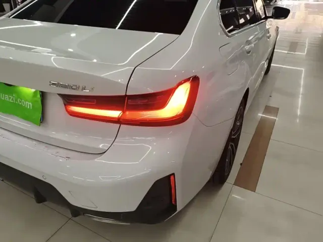 BMW 3 Series — Фото автомобиля 7