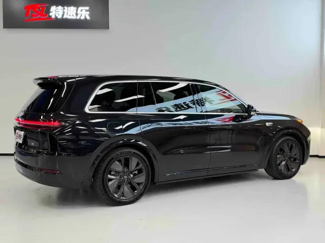 Li Auto L9 — Фото автомобиля 4