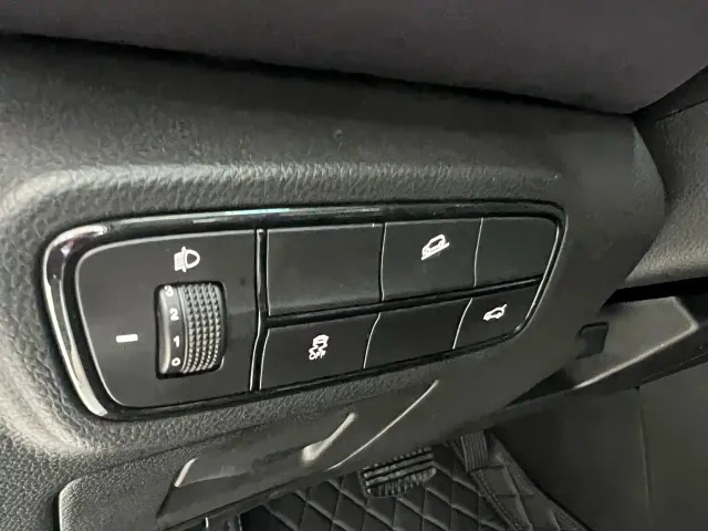 GAC Trumpchi M6 — Фото автомобиля 16