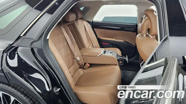 Hyundai Grandeur Grandeur (GN7) 3.5 Бензин 4WD — Фото автомобиля 23
