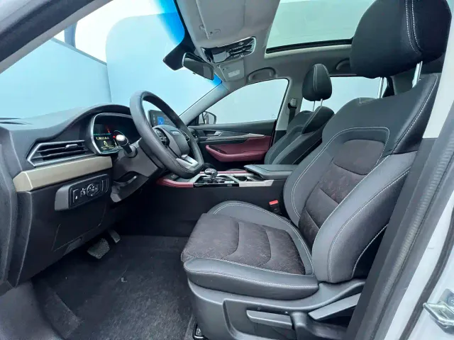 Jetour X70 — Фото автомобиля 2