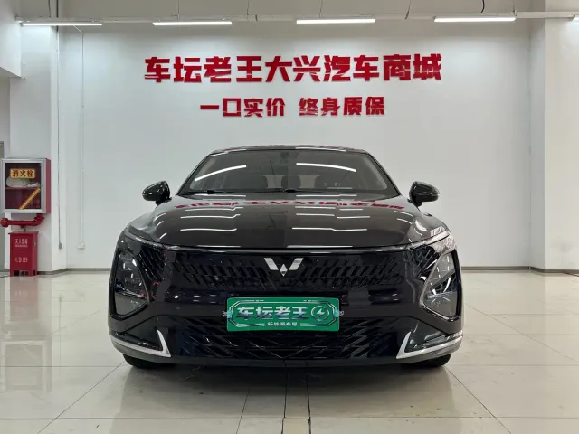 Wuling Starlight — Фото автомобиля 2