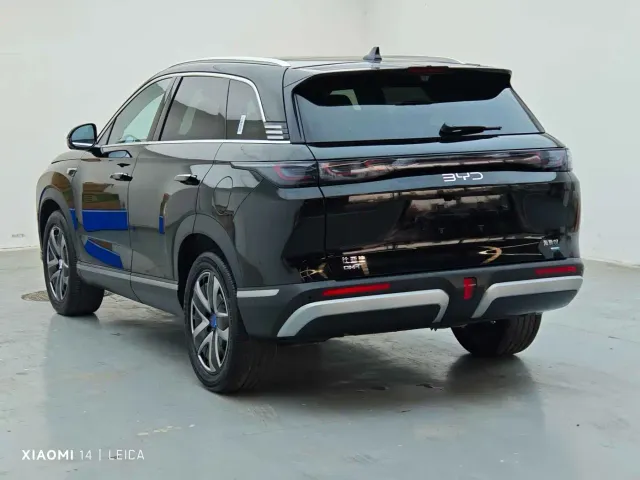 BYD Hai Shi 07 DM-i — Фото автомобиля 7