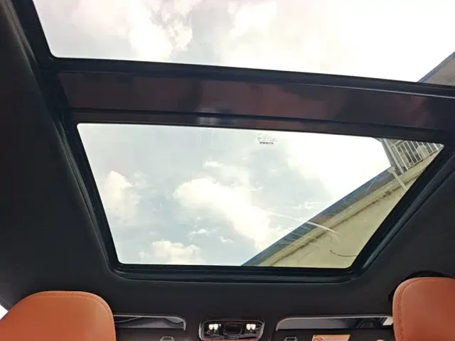 Geely Boyue — Фото автомобиля 17