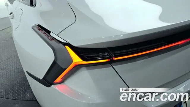 Kia K8 Signature — Фото автомобиля 23