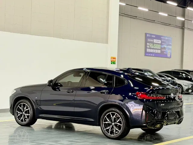 BMW X4 — Фото автомобиля 9