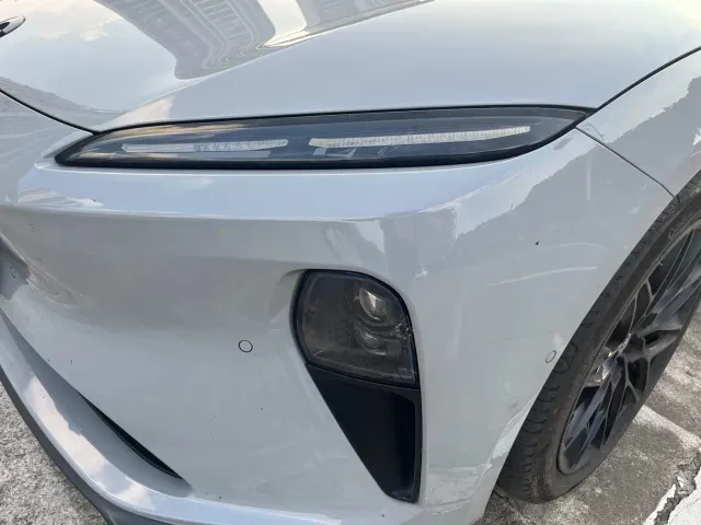 Nio ET5 Touring — Фото автомобиля 16