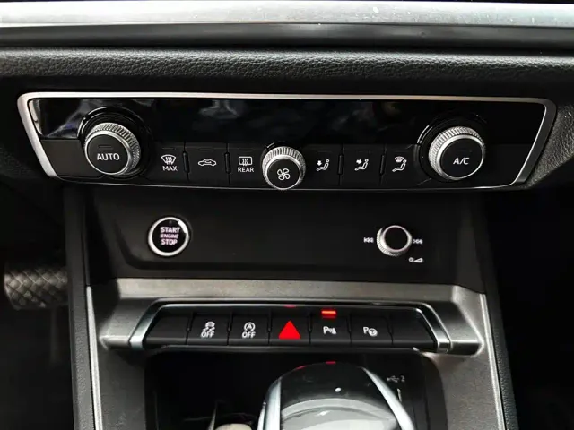Audi Q3 — Фото автомобиля 15