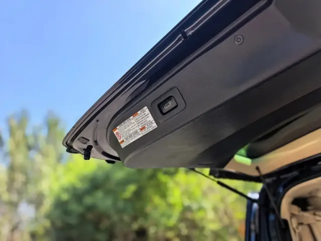 Toyota Vellfire 2021 Crown Hybrid 2.5L HV Supreme Edition — Фото автомобиля 27