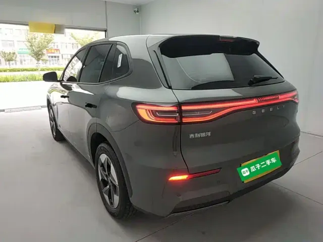 Geely Galaxy E5 — Фото автомобиля 4