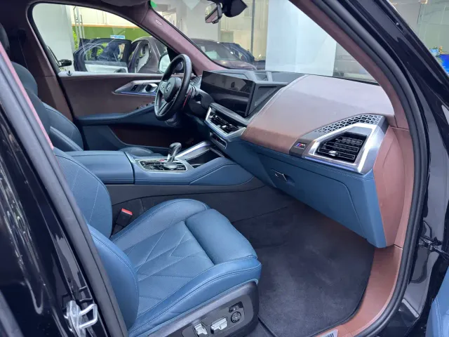 BMW XM — Фото автомобиля 18