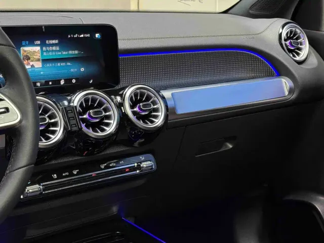 Mercedes-Benz Mercedes-Benz GLB 2023 GLB 220 Style — Фото автомобиля 13
