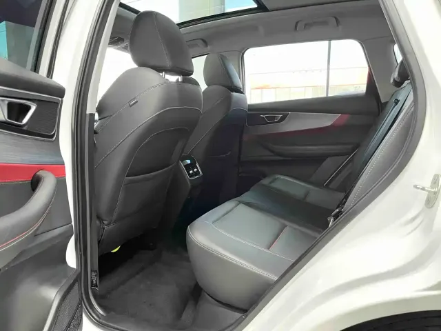 Chery Tiggo 7 — Фото автомобиля 10
