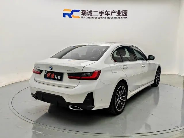 BMW 3 Series — Фото автомобиля 16