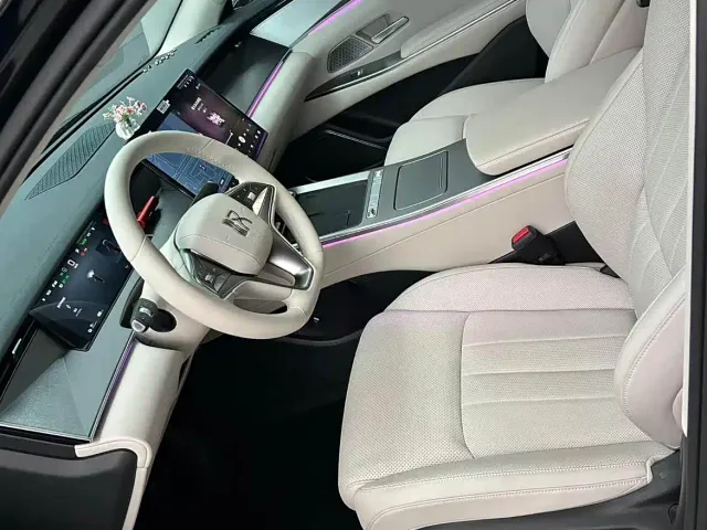 BYD Han L — Фото автомобиля 4