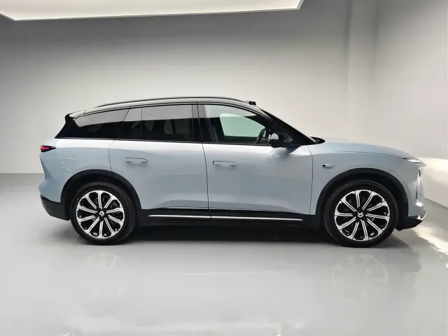 Nio ES6 — Фото автомобиля 9