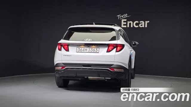 Hyundai Tucson Tucson (NX4) Дизель 2.0 2WD — Фото автомобиля 4