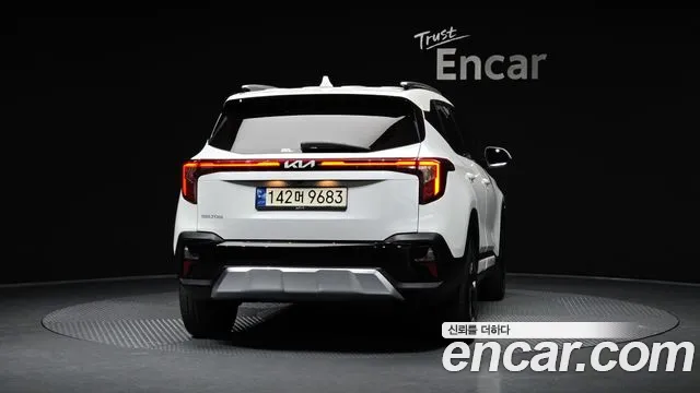 Kia Seltos New — Фото автомобиля 4