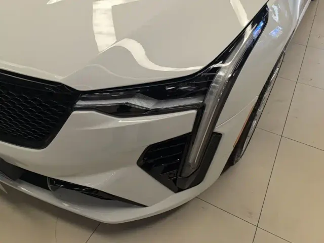 Cadillac CT4 — Фото автомобиля 23