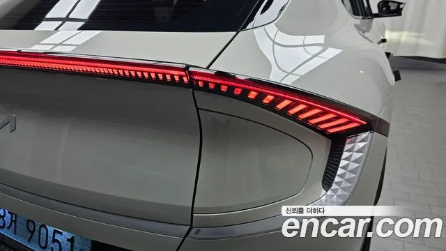 Kia EV6 — Фото автомобиля 8