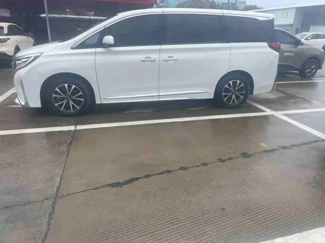 GAC Trumpchi M8 — Фото автомобиля 2
