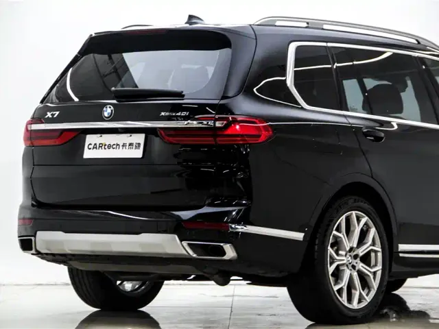 BMW X7 — Фото автомобиля 9