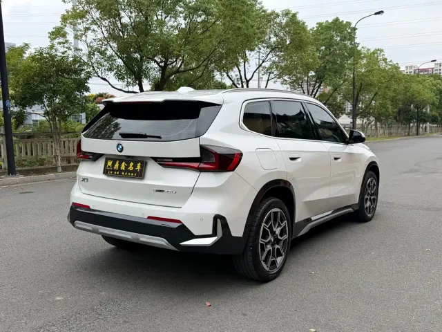 BMW X1 — Фото автомобиля 14