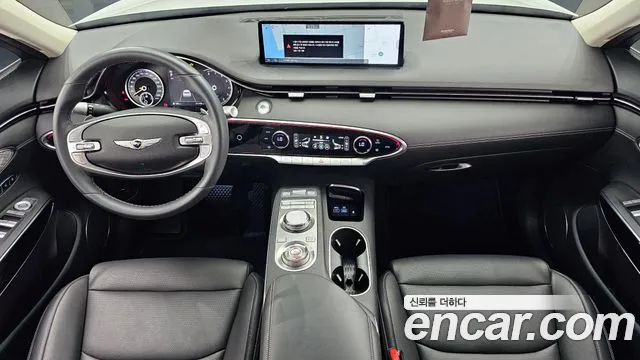 Genesis GV70 — Фото автомобиля 10