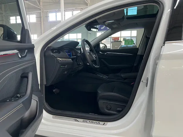 Skoda Octavia — Фото автомобиля 4