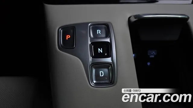 Hyundai Grandeur New — Фото автомобиля 12