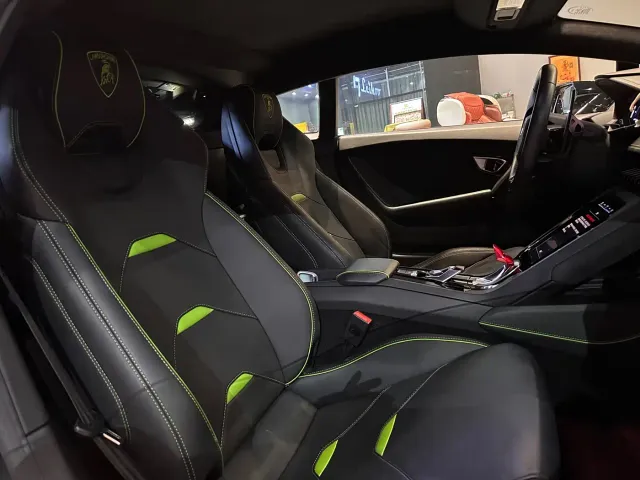 Lamborghini Huracan — Фото автомобиля 14