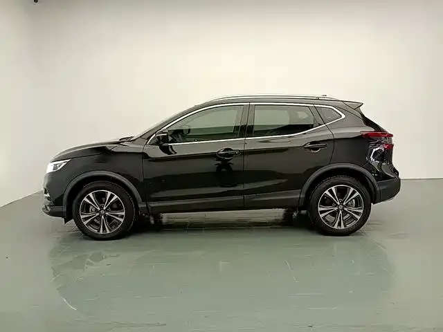 Nissan Qashqai — Фото автомобиля 4