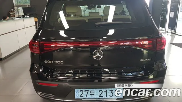 Mercedes-Benz EQB X243 — Фото автомобиля 4