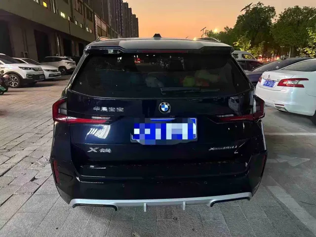 BMW X1 — Фото автомобиля 7