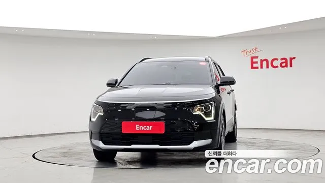 Kia Niro Niro (New) — Фото автомобиля 3