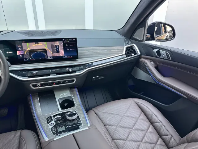 BMW X5 — Фото автомобиля 6