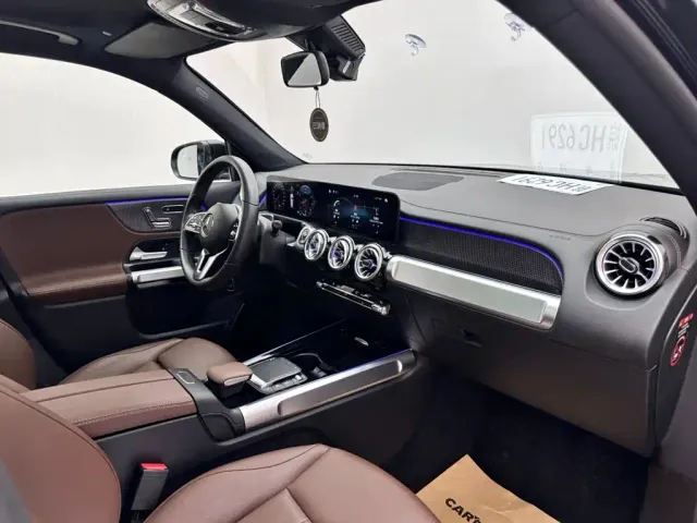 Mercedes-Benz GLB-Class — Фото автомобиля 11