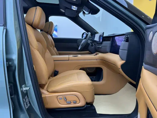 IM Motors LS8 — Фото автомобиля 17