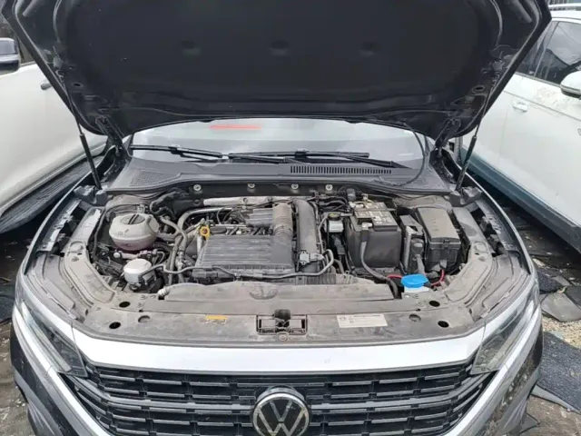 Volkswagen Passat — Фото автомобиля 19